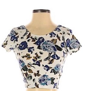 Blue & White Floral Short Sleeve Crop Top Small